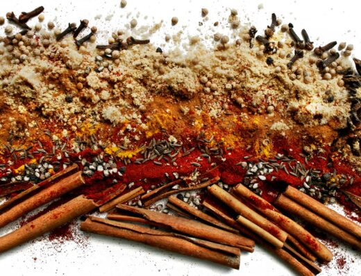 Mélanges d'assaisonnements sur mesure pour fabricants alimentaires